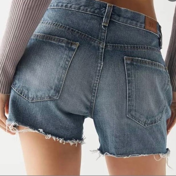 BDG LOWRISE JEAN SHORTS - Picture 5 of 5